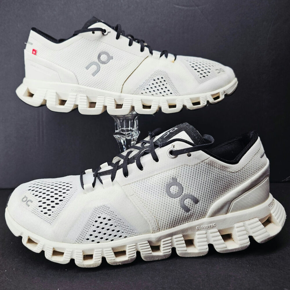 Oncloud Women 8.5 Comfy footwear